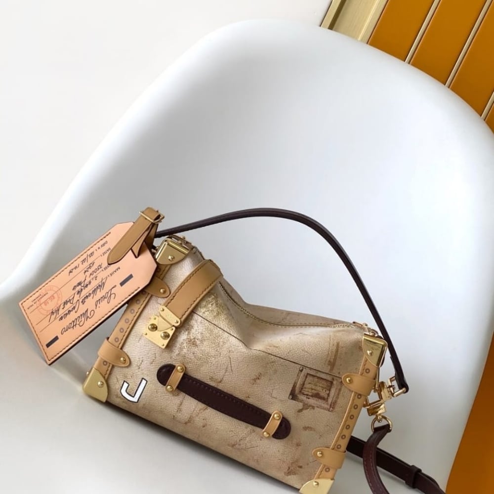 Alternative view of Prestige Edition - Louis Vuitton Side Trunk MM Beige 23Cm M12480