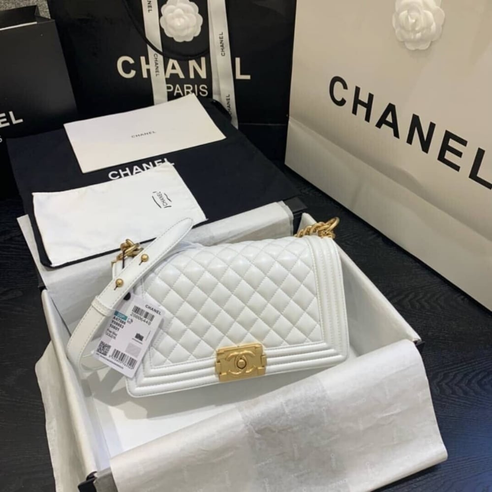 Alternative view of Prestige Edition - Chanel Large Boy Handbag White 25Cm A67086 B06643 10601