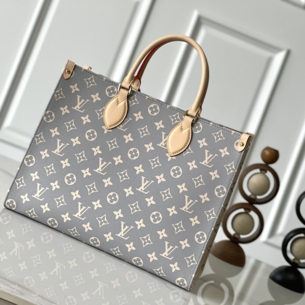 Alternative view of Prestige Edition - Louis Vuitton Onthego MM Trianon Grey 35Cm M12415