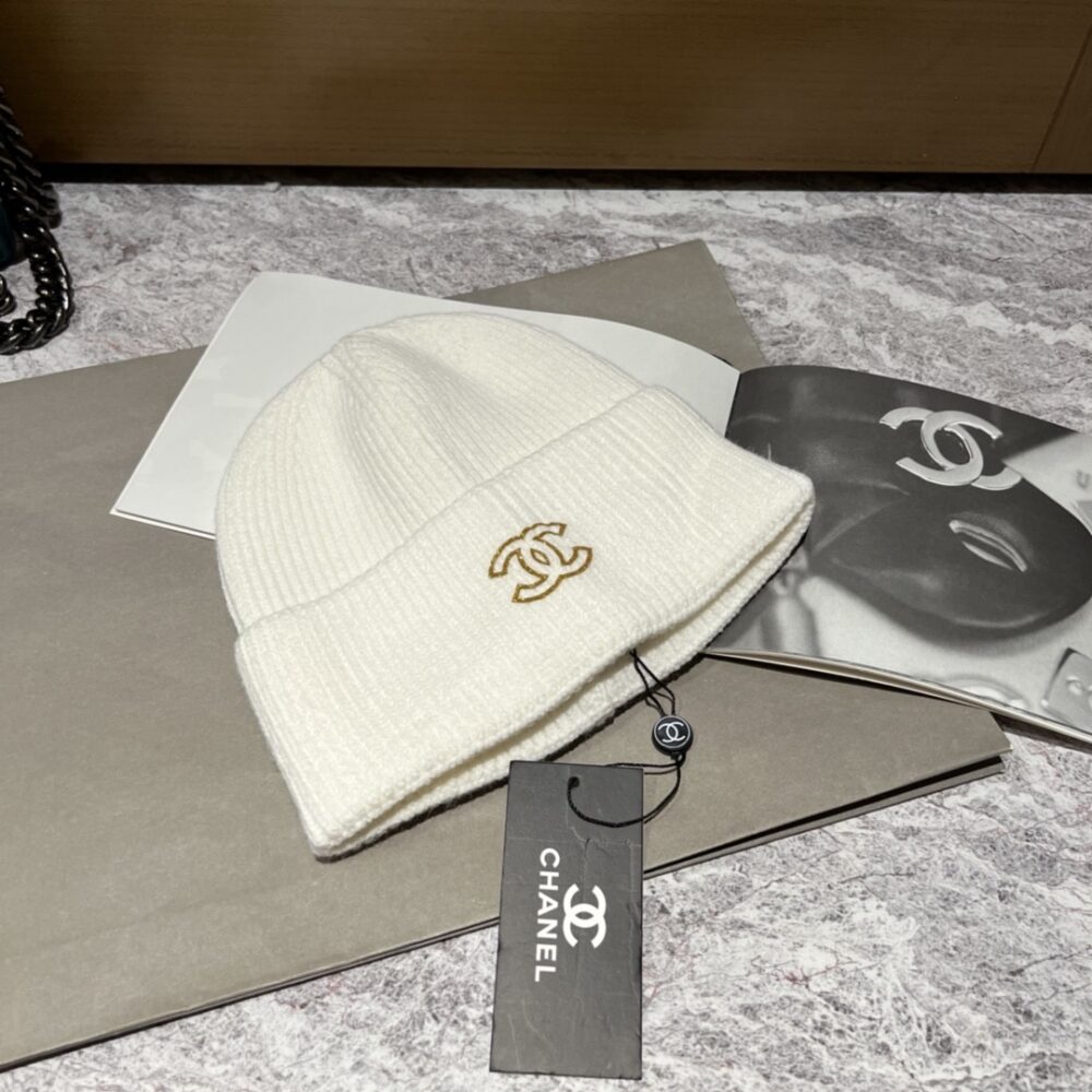 Alternative view of Chanel Gold CC Wool Beanie White