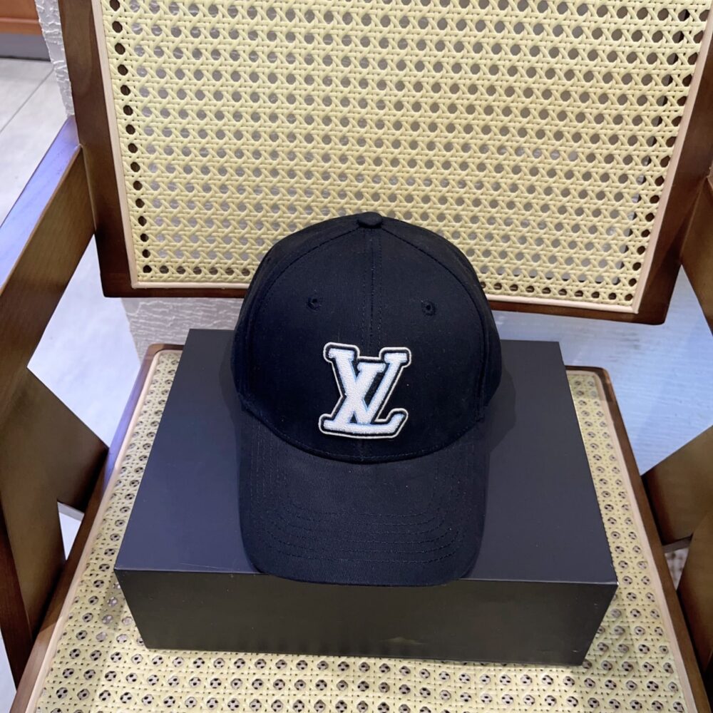 Alternative view of Louis Vuitton LV Signature Baseball Cap Black M7319L