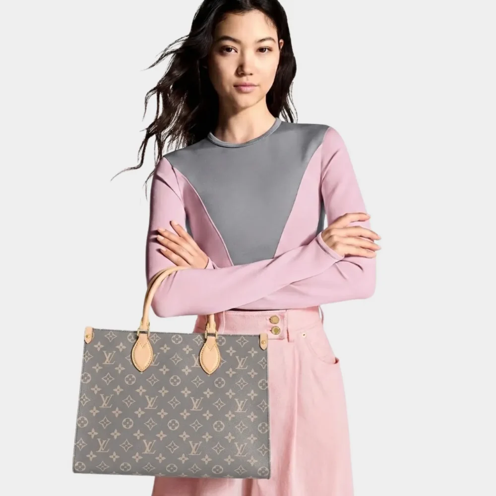 Alternative view of Prestige Edition - Louis Vuitton Onthego MM Trianon Grey 35Cm M12415