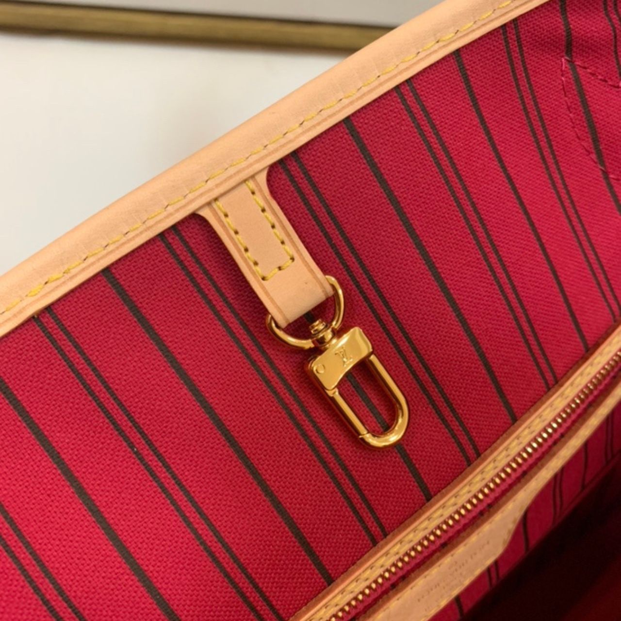 Prestige Edition - Louis Vuitton Neverfull MM Monogram Canvas Cerise Red 32Cm M46987 - Image 6