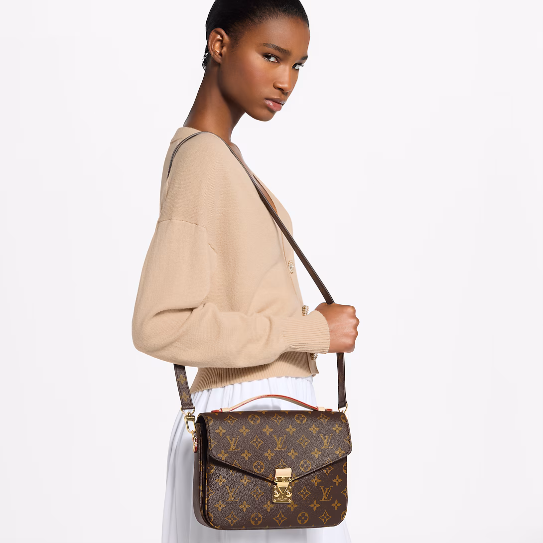 Prestige Edition - Louis Vuitton Pochette Metis Monogram Canvas 25Cm M44875 - Image 11