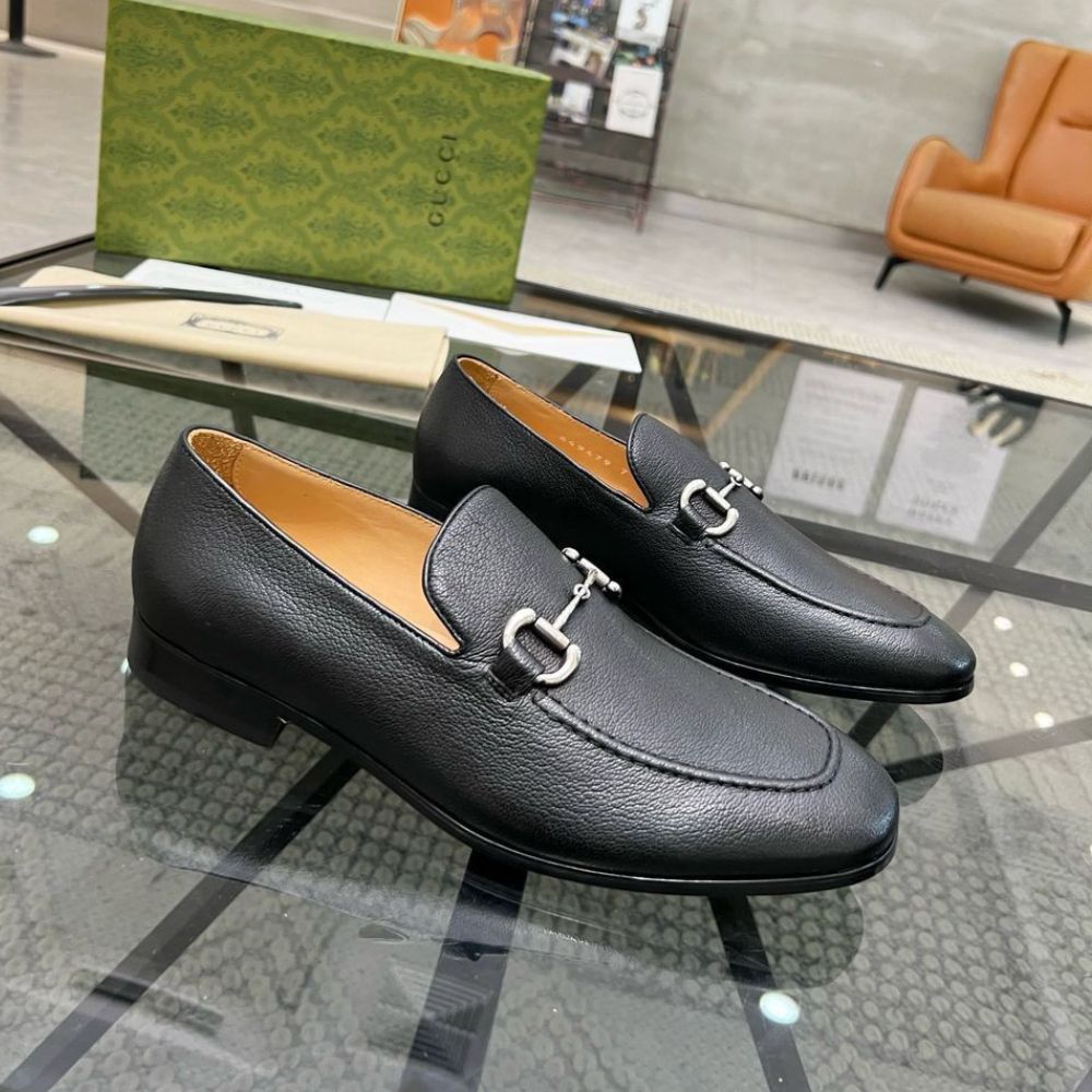 Alternative view of Gucci Horsebit Loafer Black