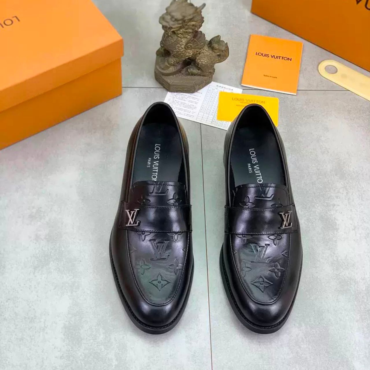 Louis Vuitton Men Loafers Black - Image 3