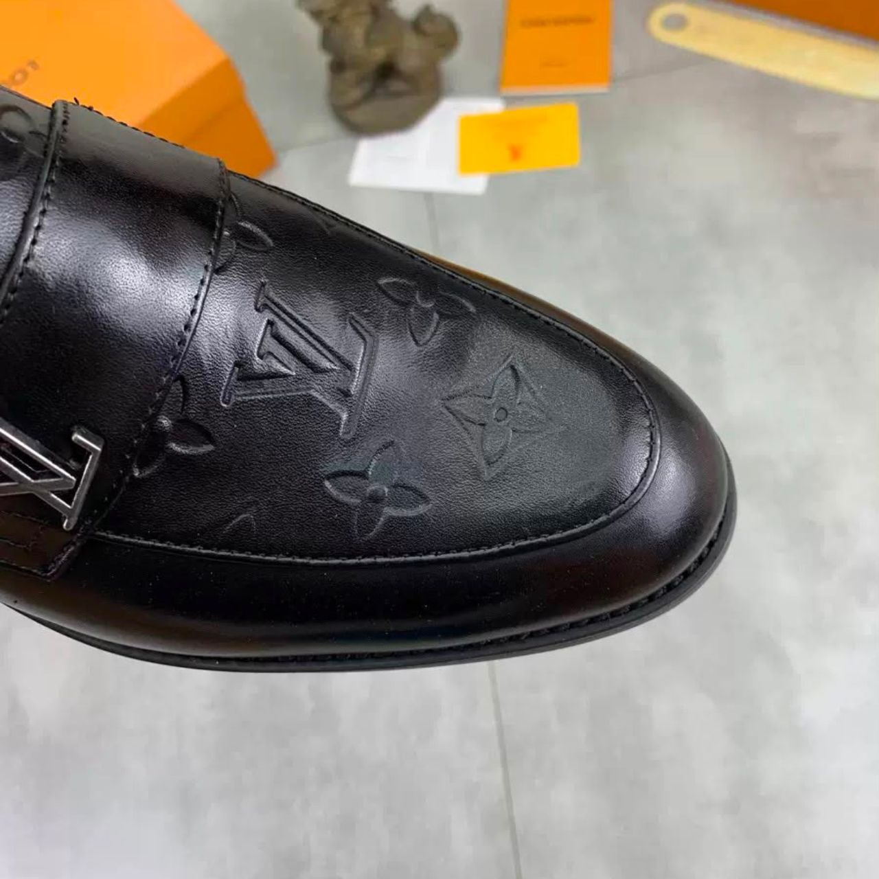 Louis Vuitton Men Loafers Black - Image 7
