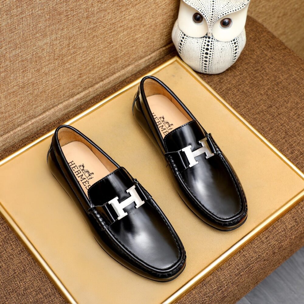 Alternative view of Hermes Men’S Loafer Moccasin Polish Leather With H Silver In Black