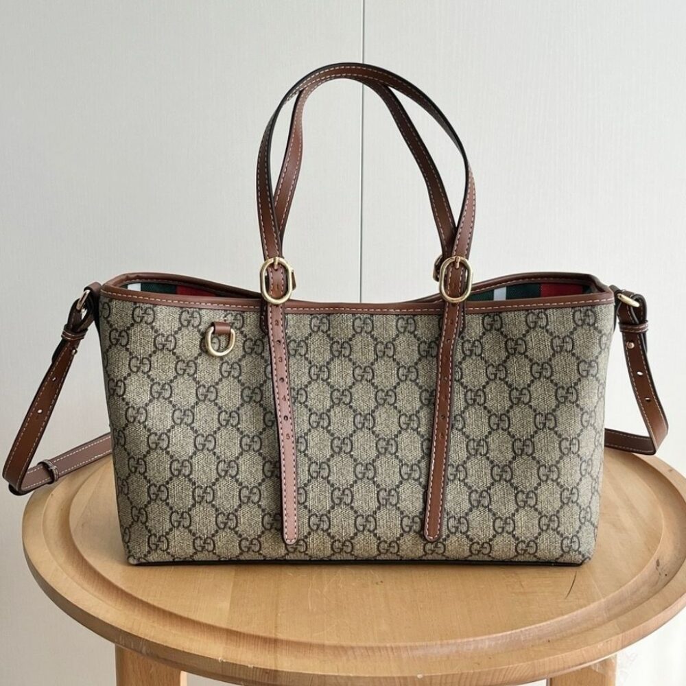 Alternative view of Gucci GG Emblem Medium Tote Bag Beige And Dark Brown Fabric 30Cm 815214 FAD6L 9758