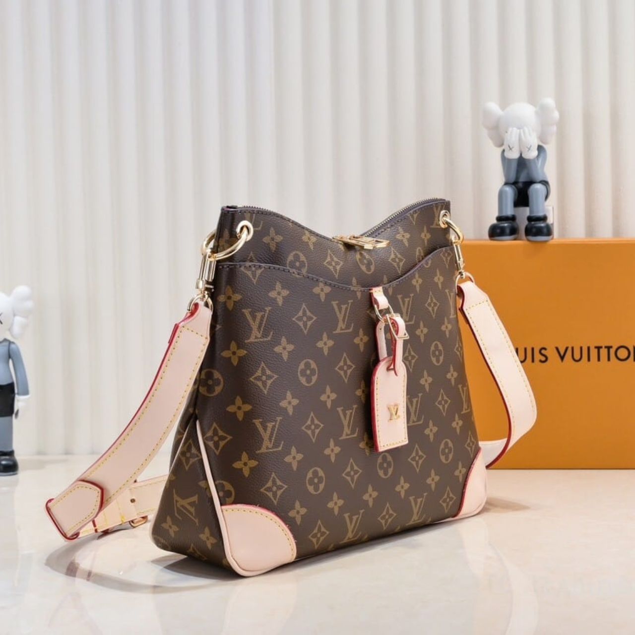 Louis Vuitton Odeon PM Monogram Canvas 26Cm M45352 - Image 6
