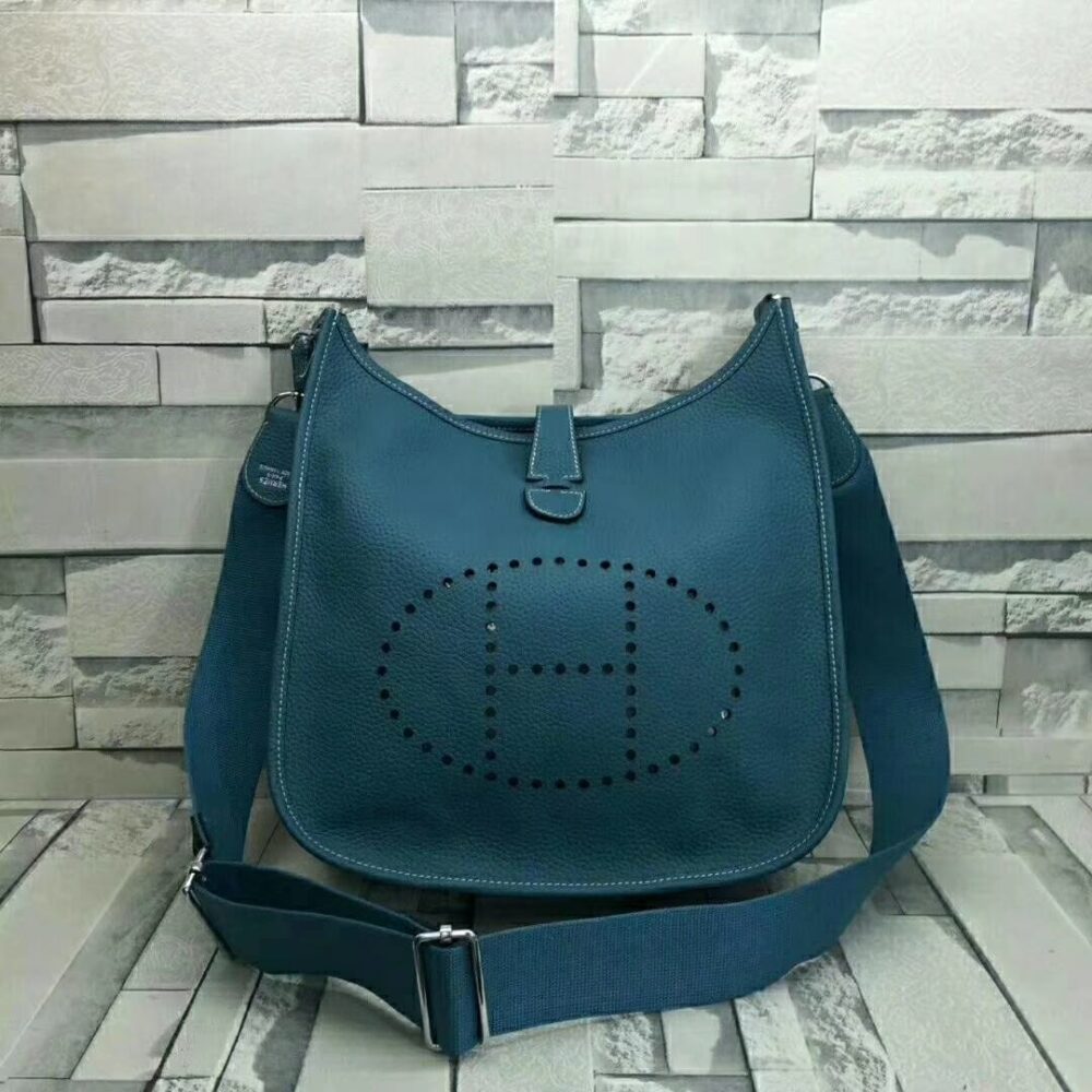 Alternative view of Hermès Evelyne III PM Clemence Leather Blue 29cm