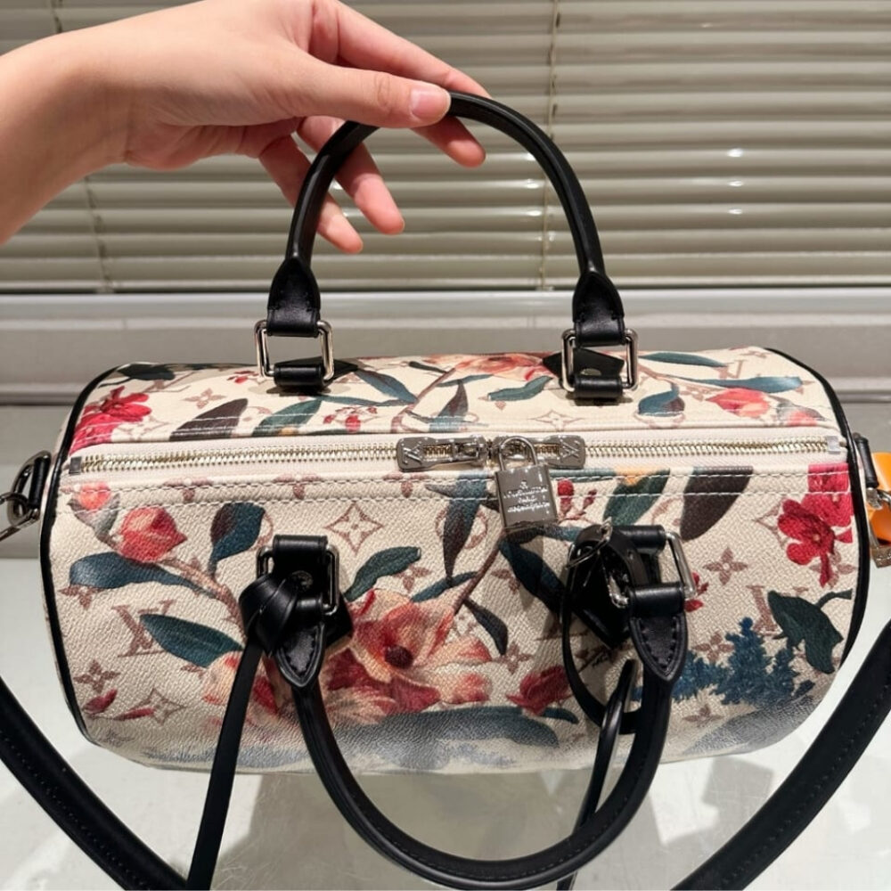 Alternative view of Louis Vuitton Speedy Soft 30 Monogram Canvas Dune 30cm M29066
