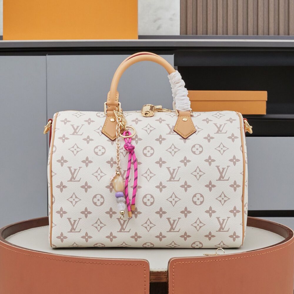 Alternative view of Prestige Edition - Louis Vuitton Speedy Soft 30 Lucky Bag Dune 30Cm M15108