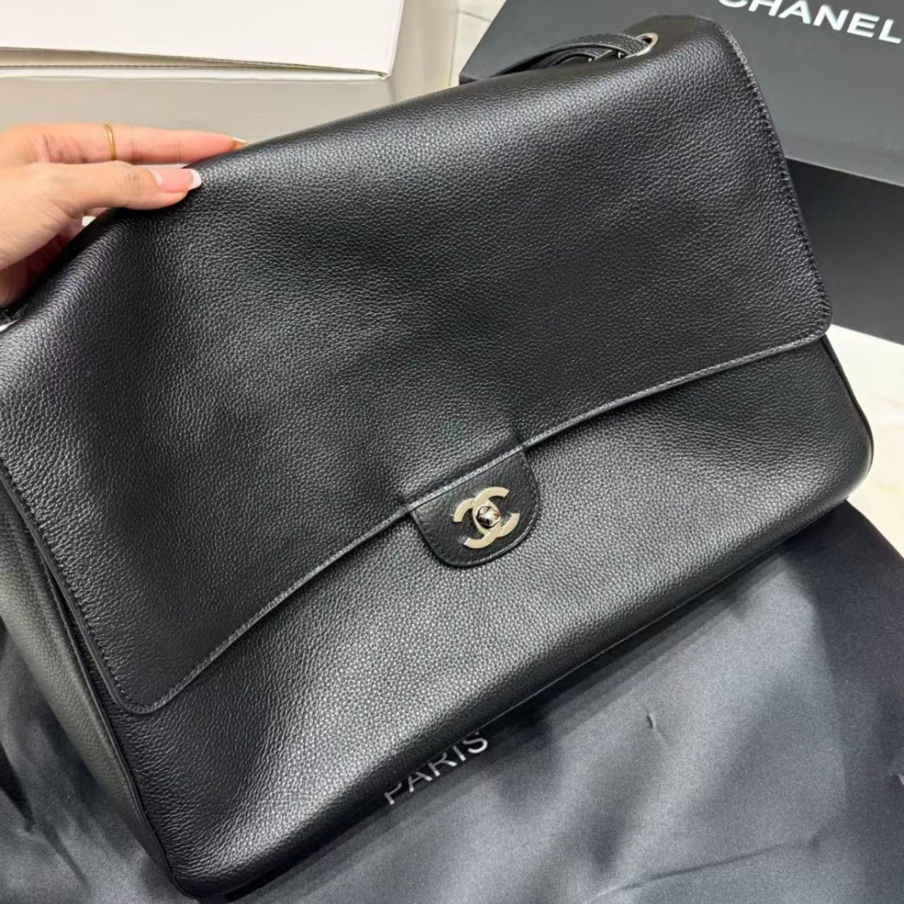 Chanel Maxi Flap Bag Grained Leather Silver-Tone Metal Dark Black 38cm - Image 10