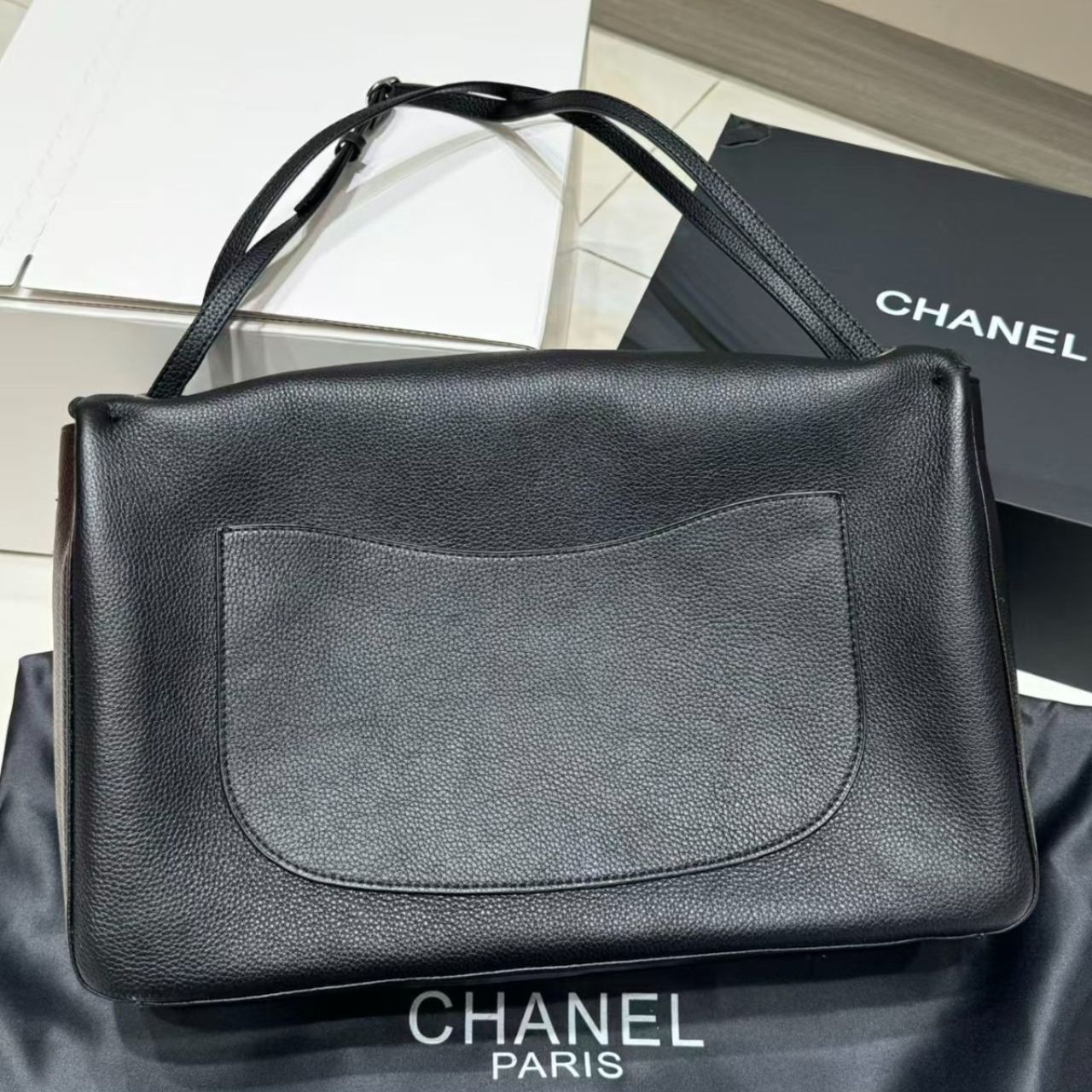Chanel Maxi Flap Bag Grained Leather Silver-Tone Metal Dark Black 38cm - Image 12