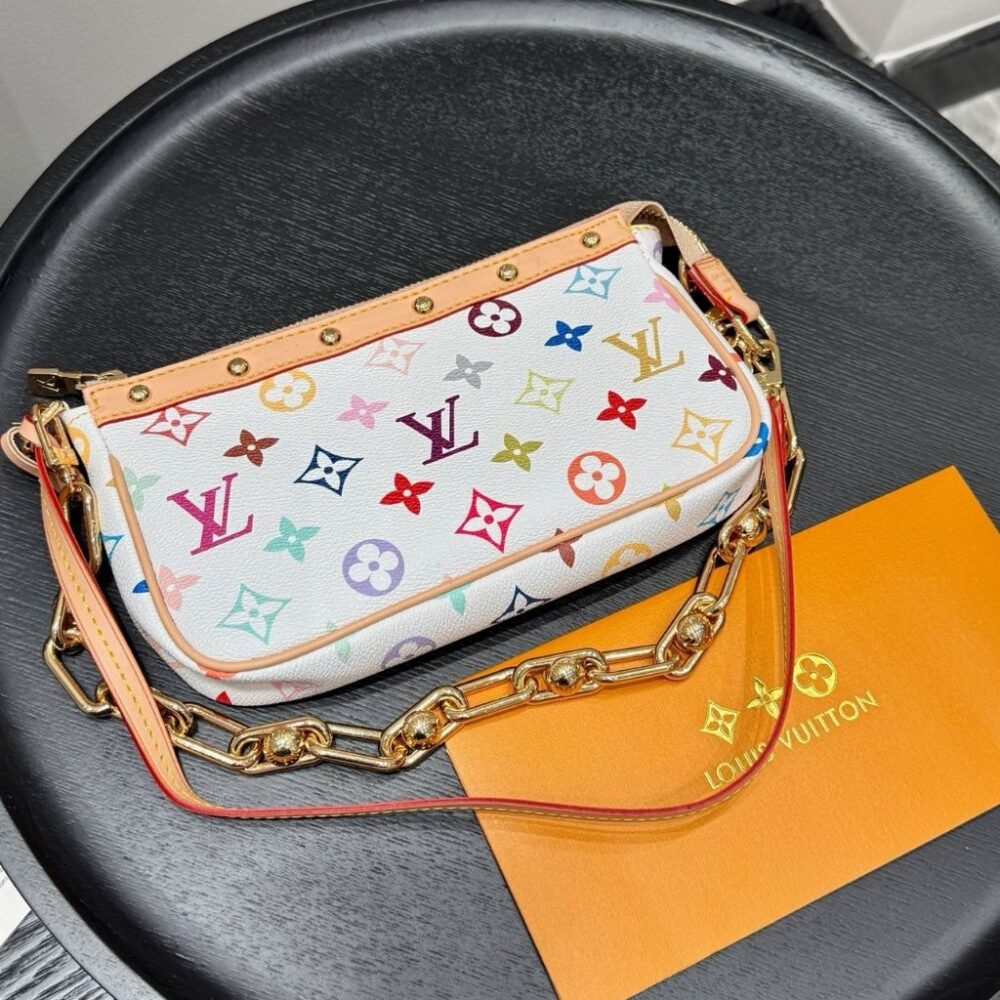 Alternative view of Louis Vuitton x Takashi Murakami Pochette Accessoires White 22cm M13404