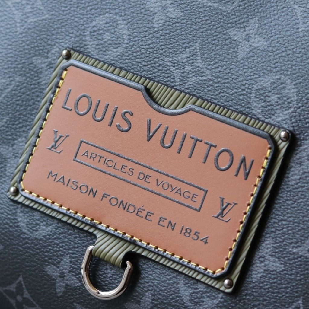 Louis Vuitton Discovery Cargo Backpack Black Monogram Eclipse 30Cm - Image 8