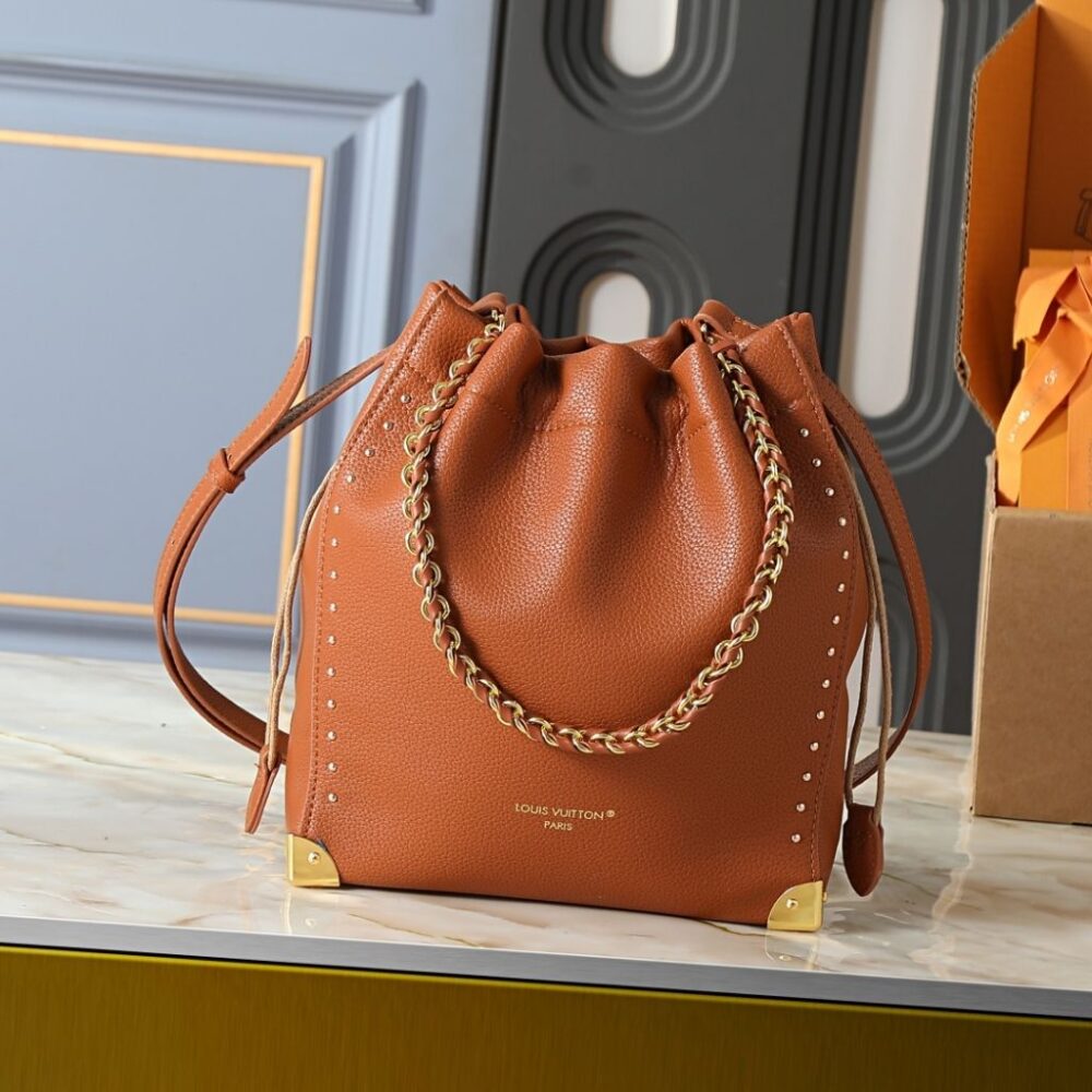 Alternative view of Louis Vuitton Noe Trunk Tan 23Cm M29131