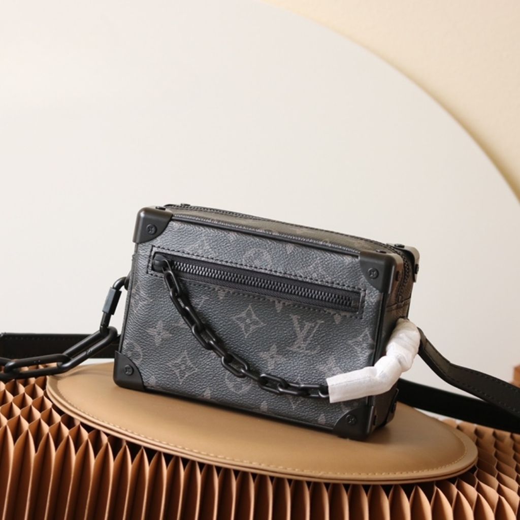 Louis Vuitton Mini Soft Trunk Black 18.5Cm M44735 - Image 2