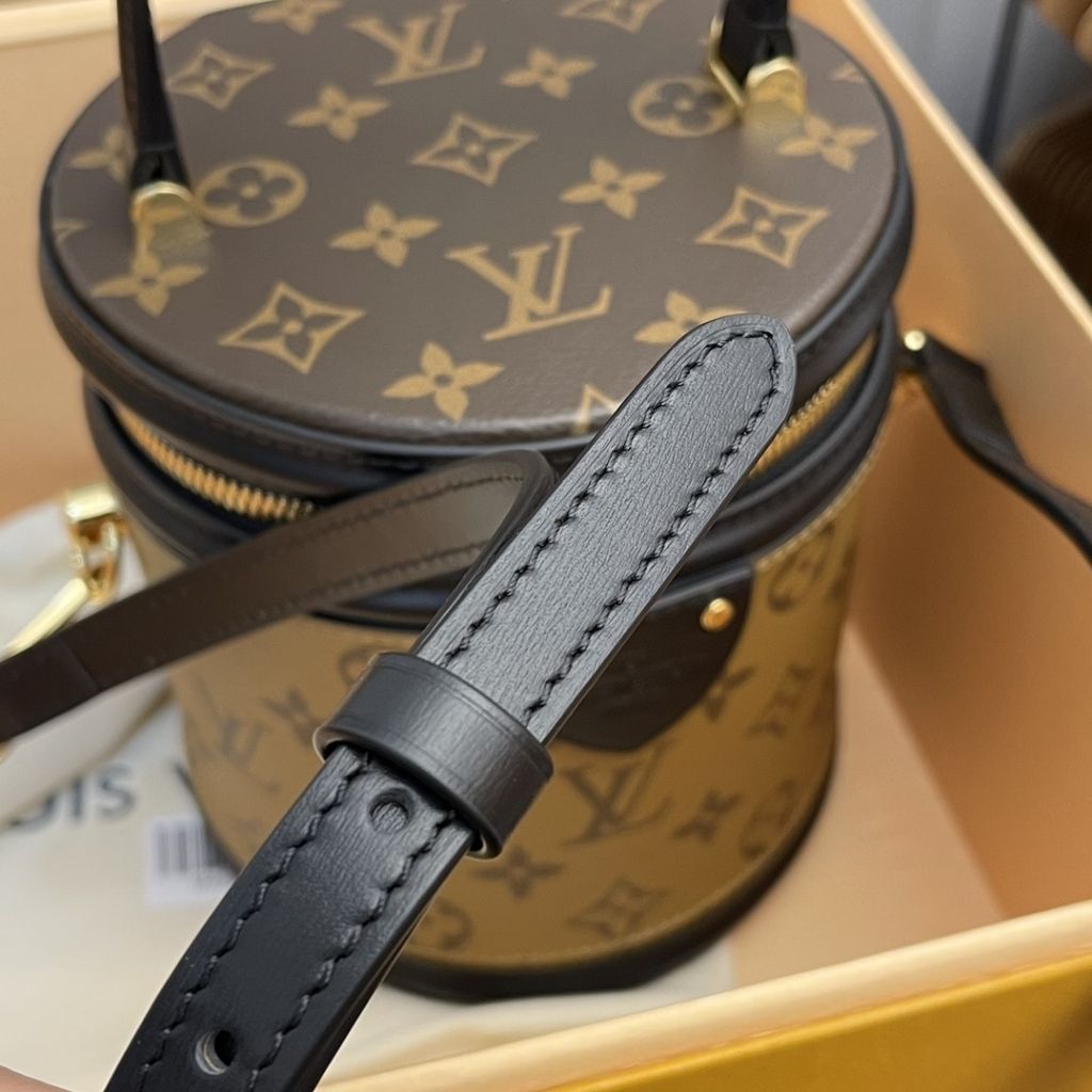Louis Vuitton Cannes Black And Brown Monogram 15Cm M43986 - Image 7