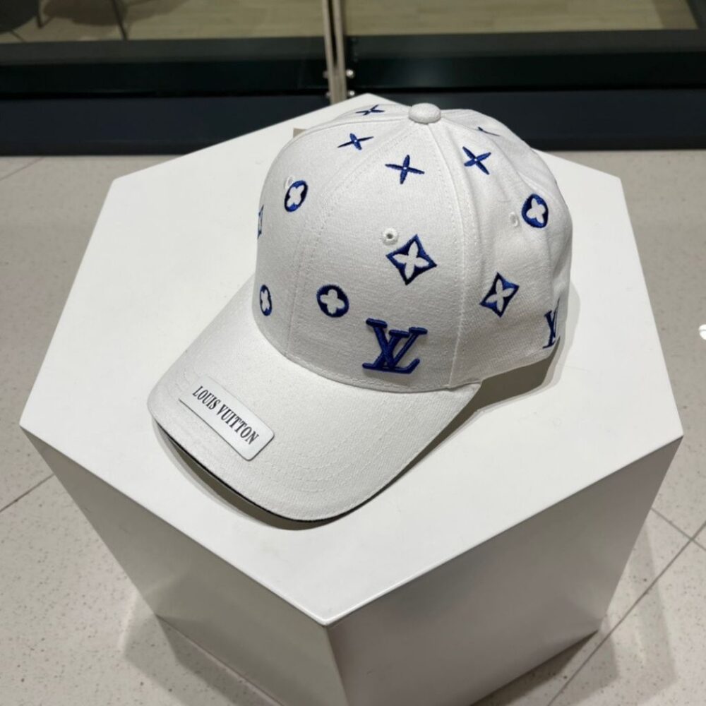 Alternative view of Louis Vuitton Match Cap White Blue