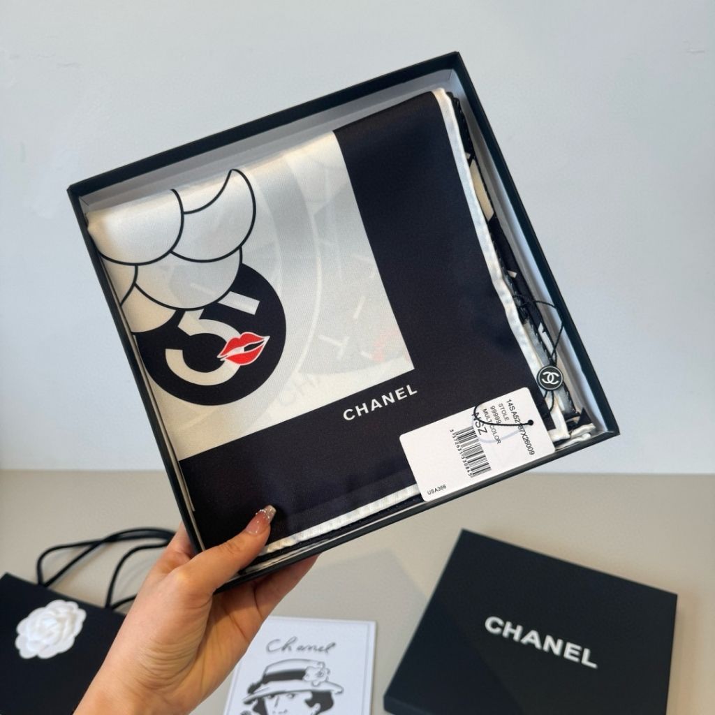 Chanel Coco Mark No.5 Square Scarf 90Cm - Image 3