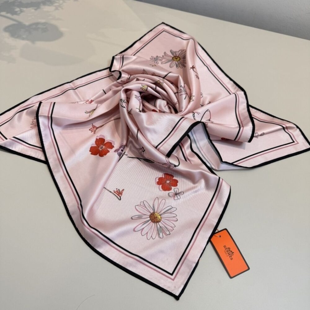 Alternative view of Hermes I Like Flowers Silk Scarf Pink 90Cm H984167S 01
