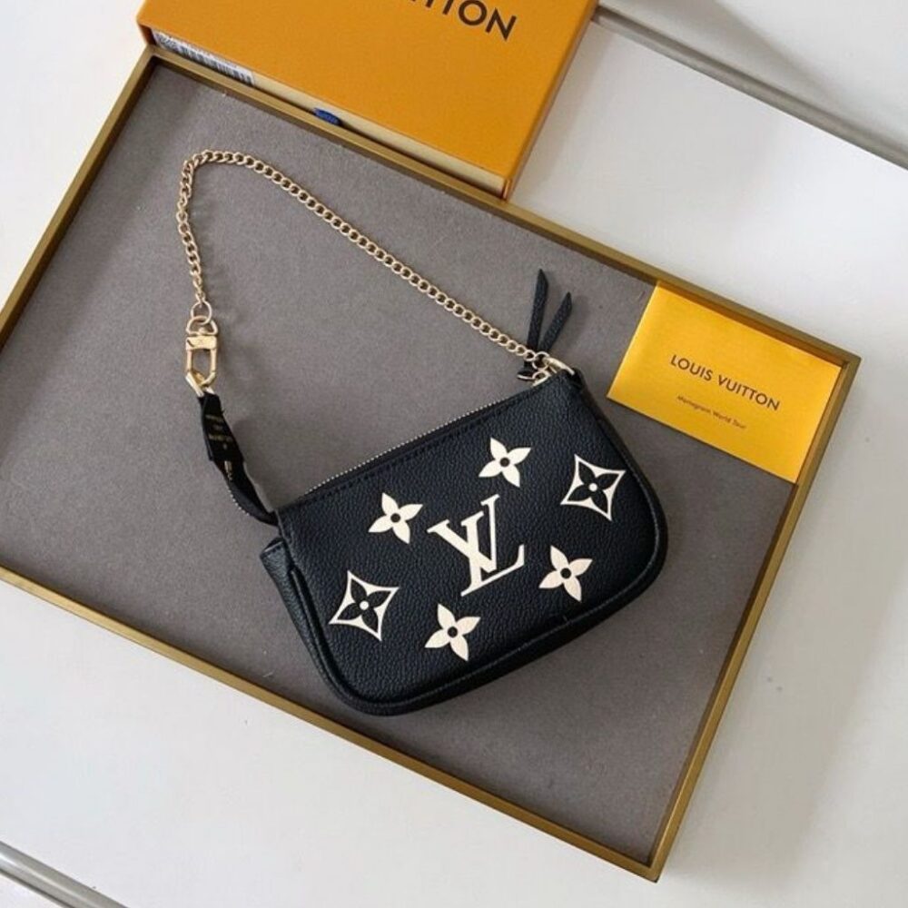Alternative view of Louis Vuitton Mini Pochette Accessoires Black 15.5Cm