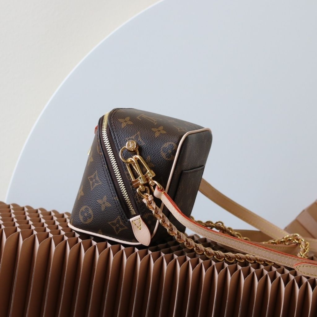 Louis Vuitton Just In Case Bag Cream Monogram 13Cm M47096 - Image 4