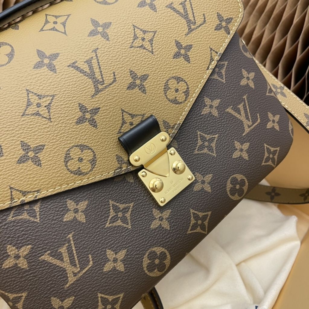 Louis Vuitton Pochette Metis Light Brown Monogram 25Cm M44876 - Image 4