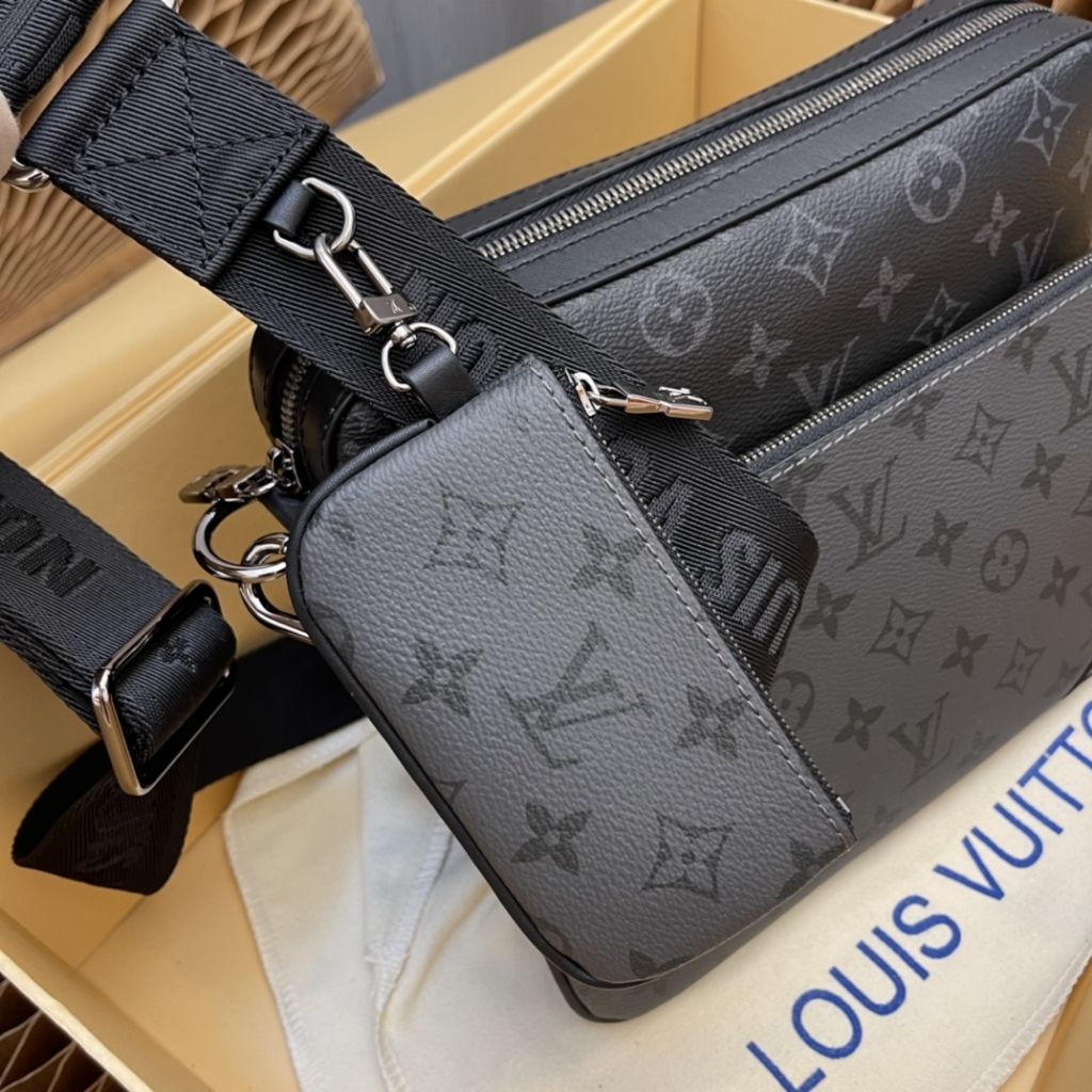 Louis Vuitton Trio Messenger Monogram Eclipse 25Cm M69443 - Image 8
