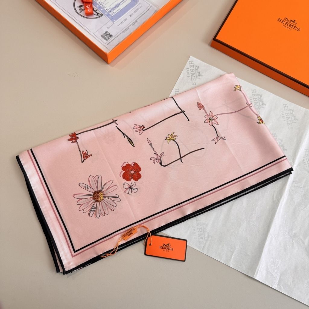 Hermes I Like Flowers Silk Scarf Pink 90Cm H984167S 01 - Image 3