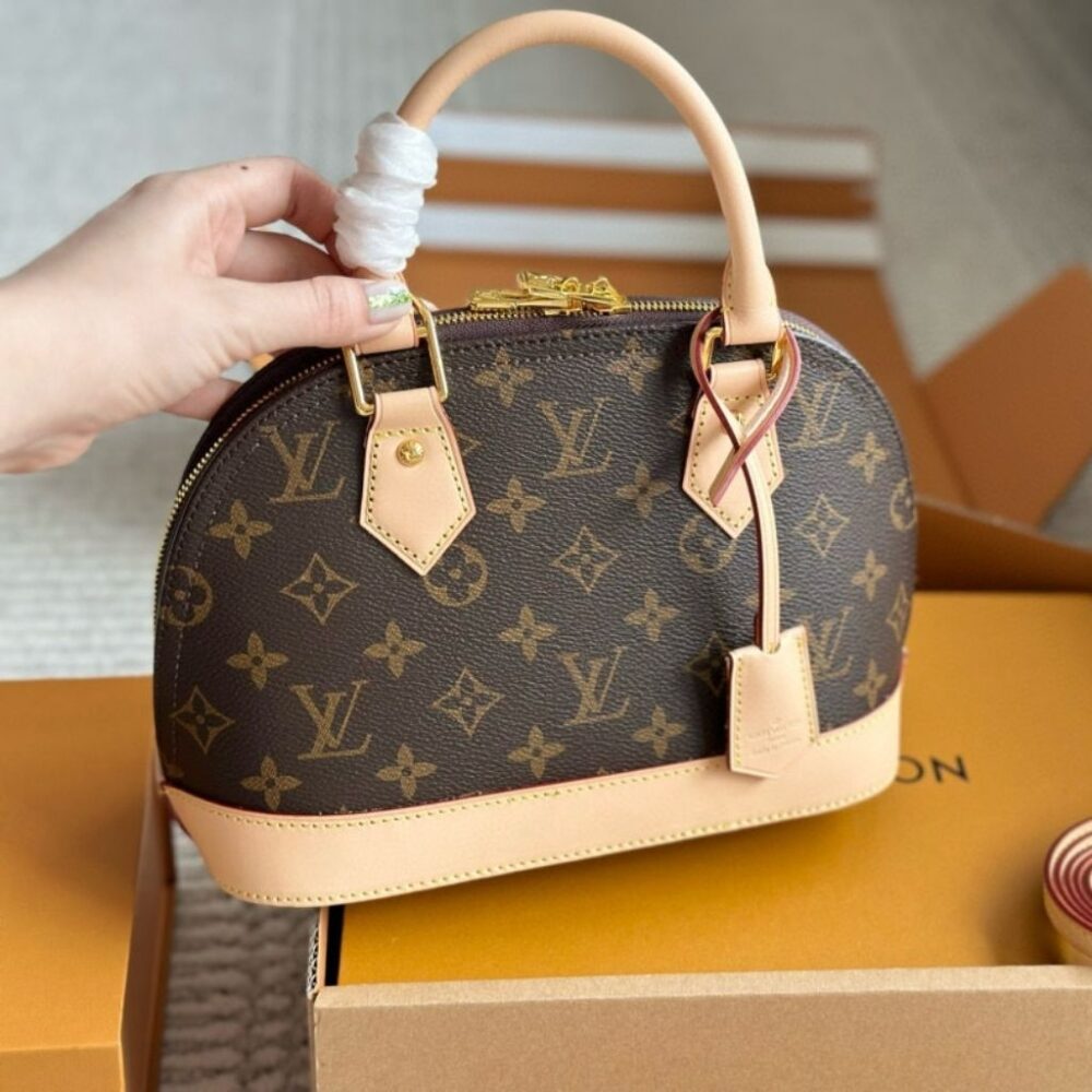 Alternative view of Louis Vuitton Alma BB Brown 23.5Cm M46990