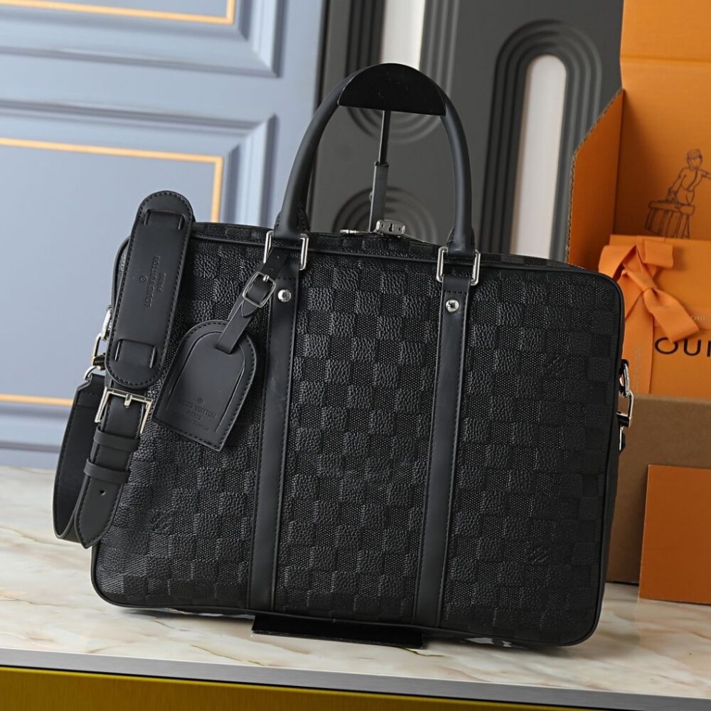 Alternative view of Louis Vuitton Porte-Documents Voyage PM Black Monogram 35Cm