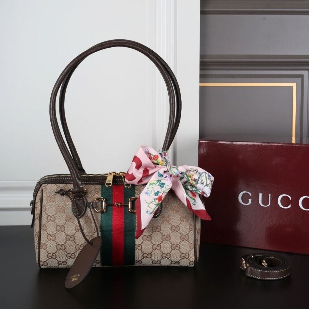 Alternative view of Gucci Borsetto Medium Boston Bag Beige And Brown GG Canvas 28Cm 866732 FAFV9 9653