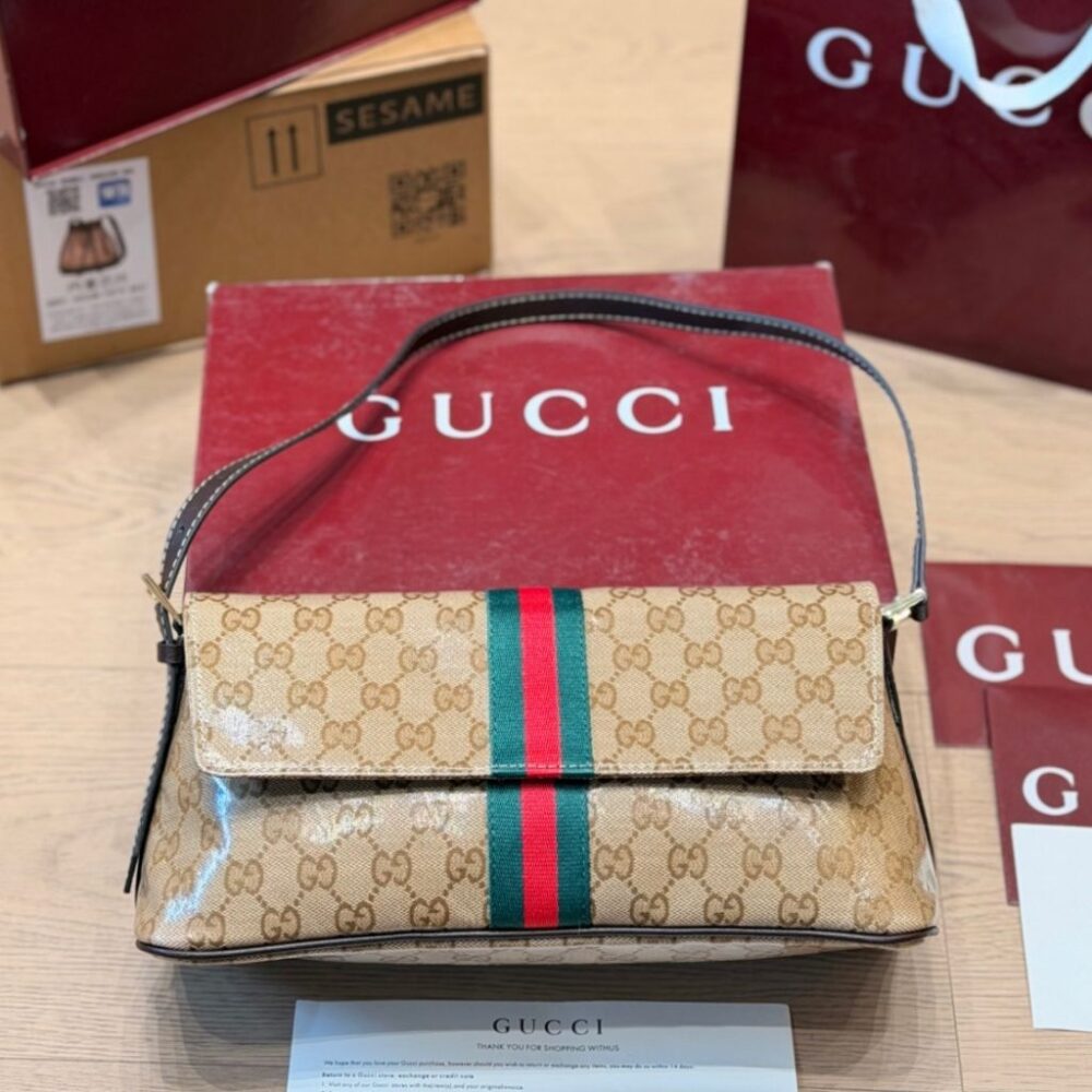 Alternative view of Gucci Madison Medium Shoulder Bag Beige And Brown GG Canvas 31Cm 874744 FAF79 8547