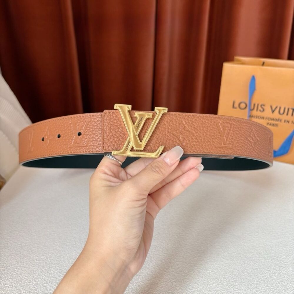 Alternative view of Louis Vuitton Initials Leather Monogram Reversible Belt  Brown 4Cm M4512U