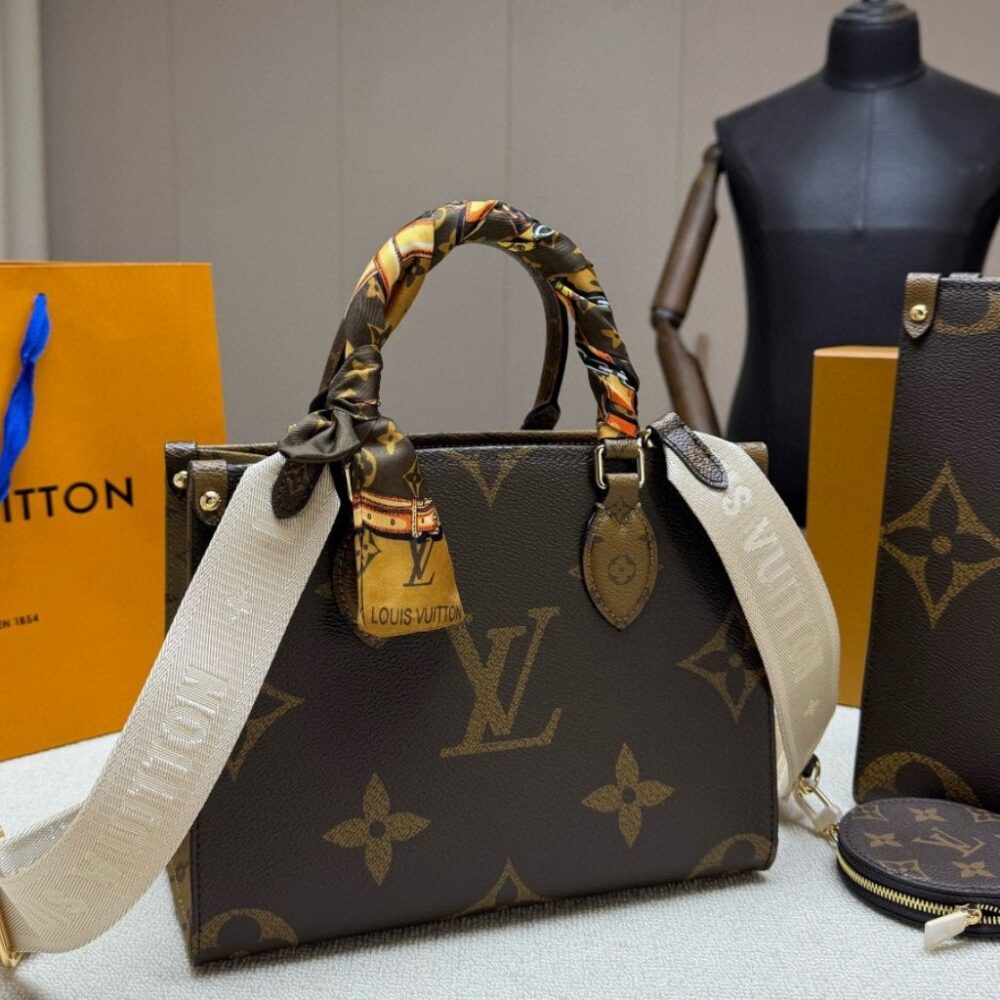 Alternative view of Louis Vuitton OnTheGo PM Brown Monogram 25cm M46373