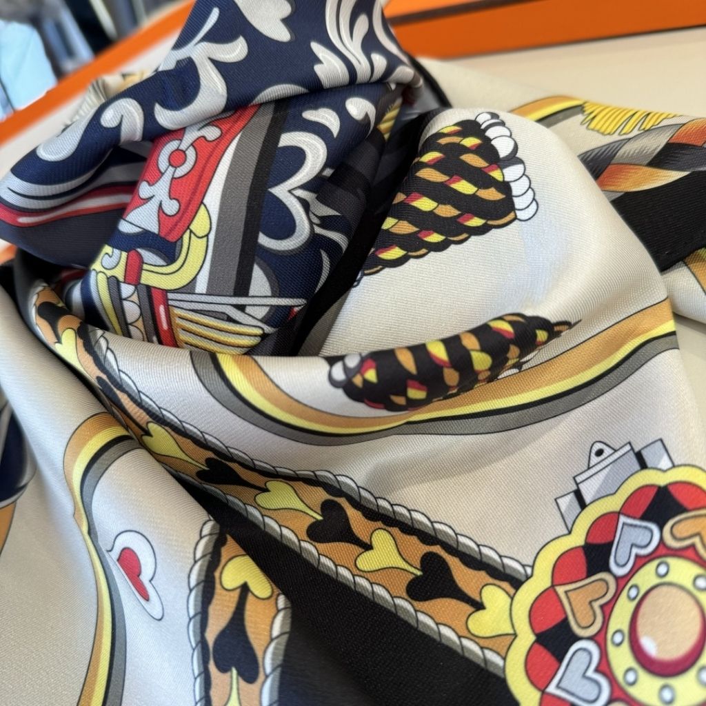 Hermes Harnais De Coeur Silk Scarf 90 Black Multi-Colored 90Cm H004090S 11 - Image 5