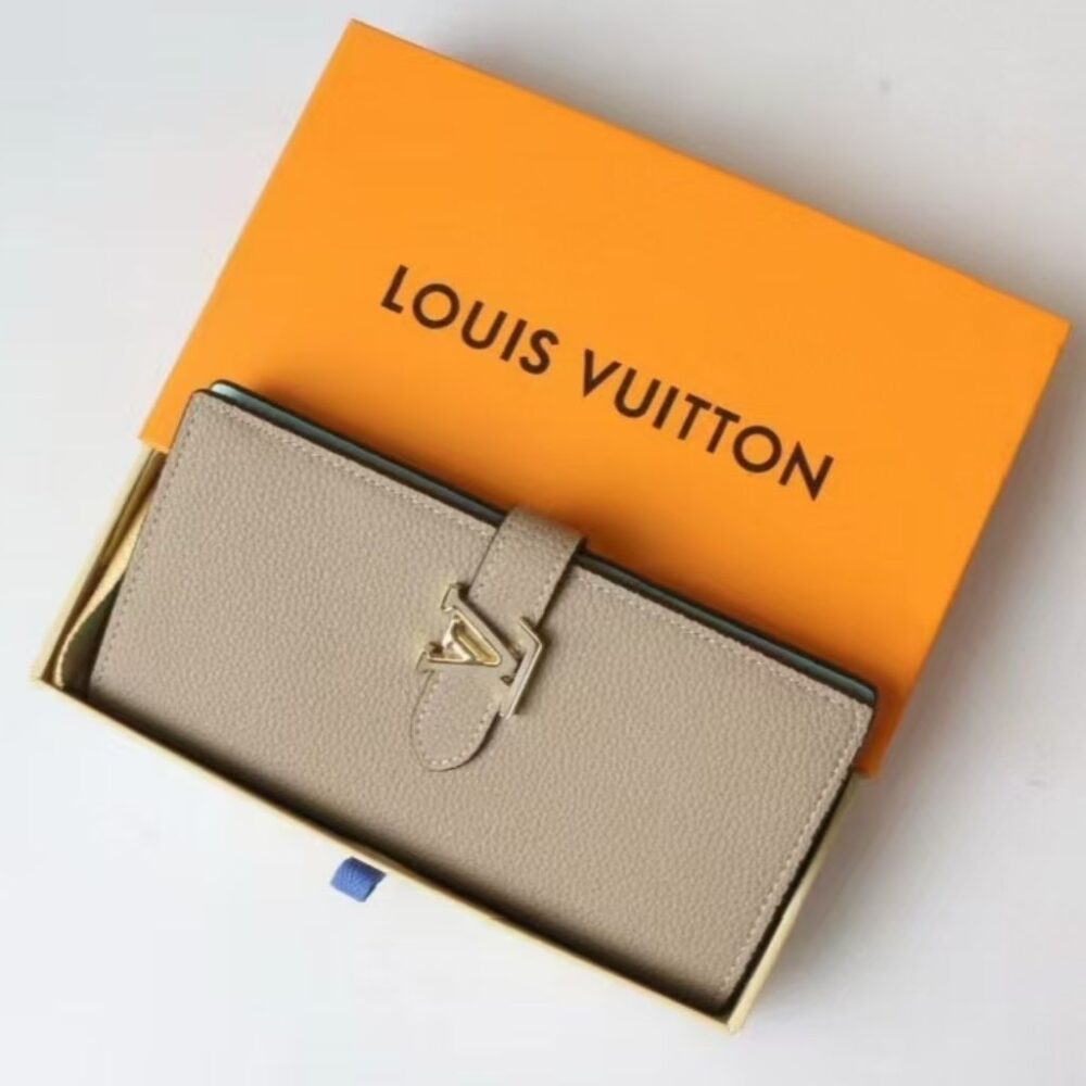 Alternative view of Louis Vuitton Vertical Wallet Beige 19cm M29510