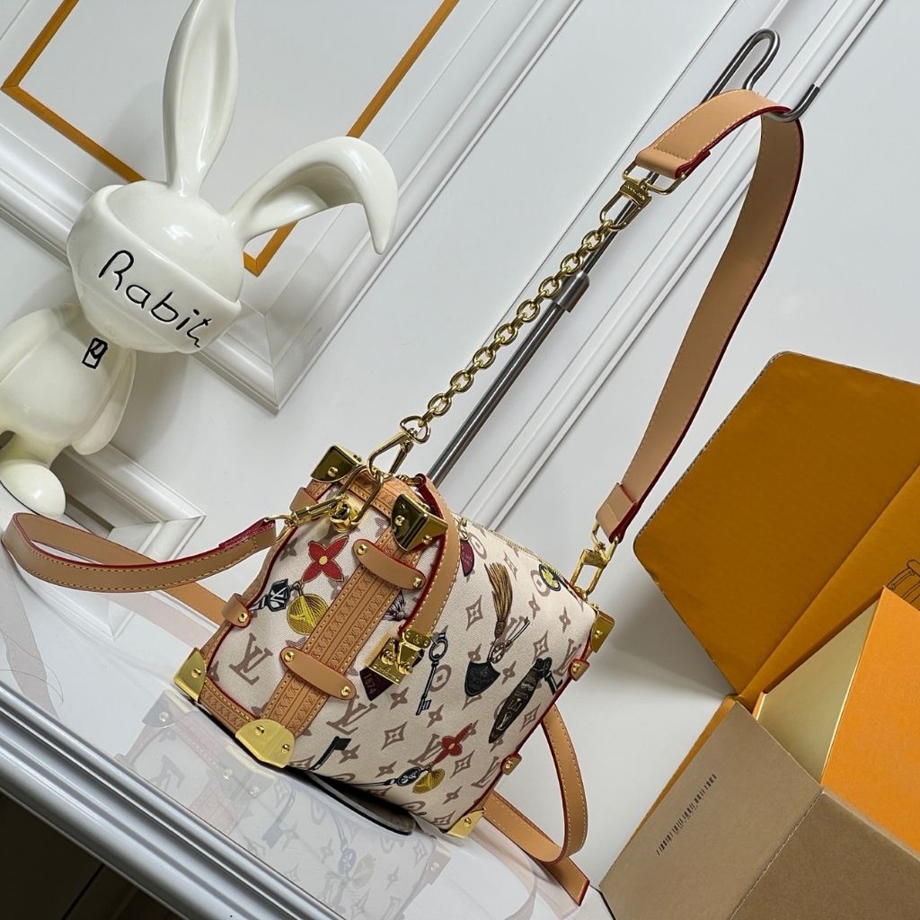 Louis Vuitton Flight Mode Side Trunk MM Cream 21Cm M29355 - Image 3