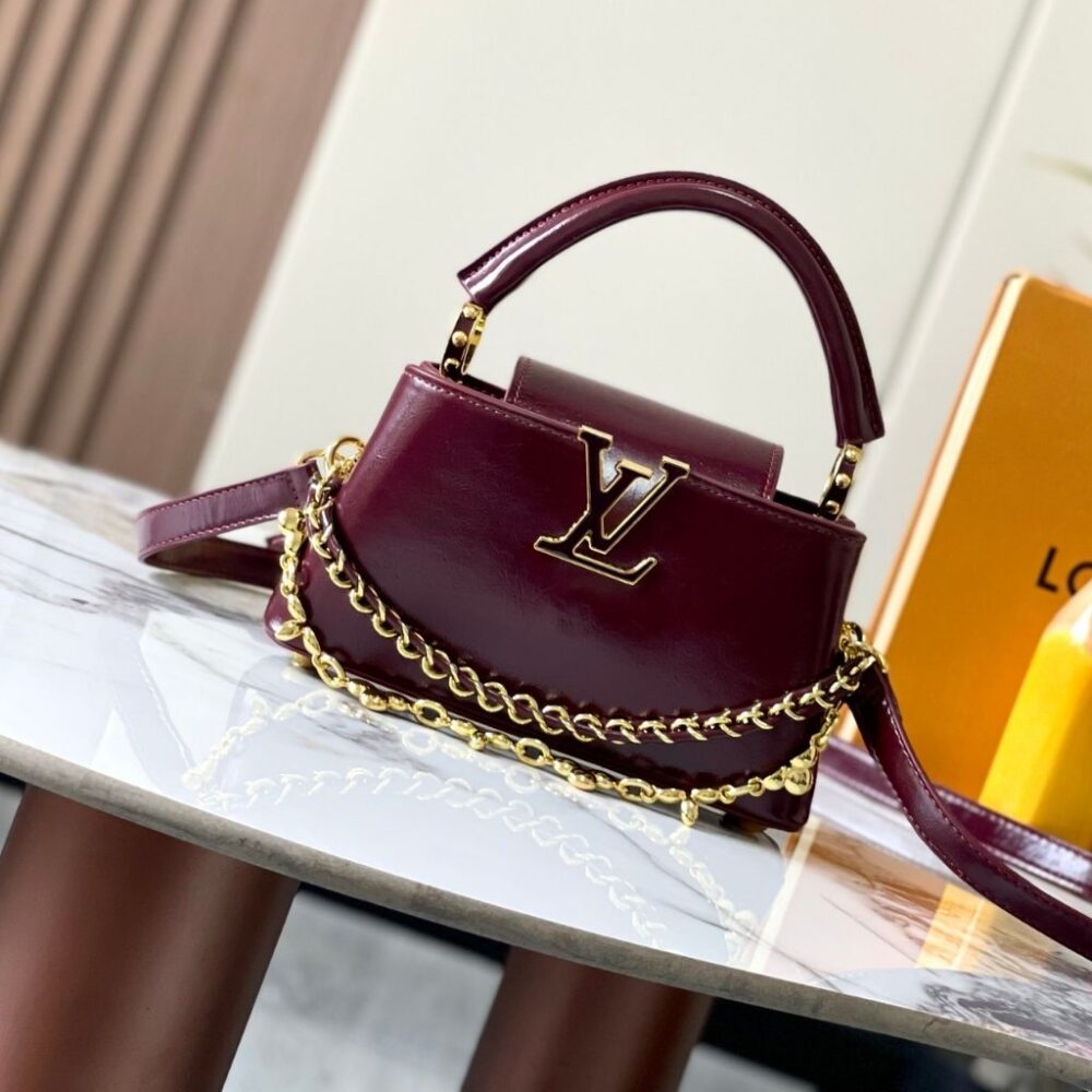Alternative view of Louis Vuitton Capucines East-West Mini Burgundy 22Cm M25473