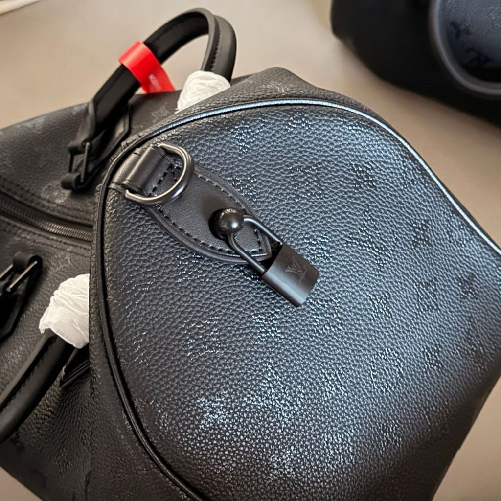 Louis Vuitton Keepall Bandouliere Black Monogram 26cm M28369 - Image 6