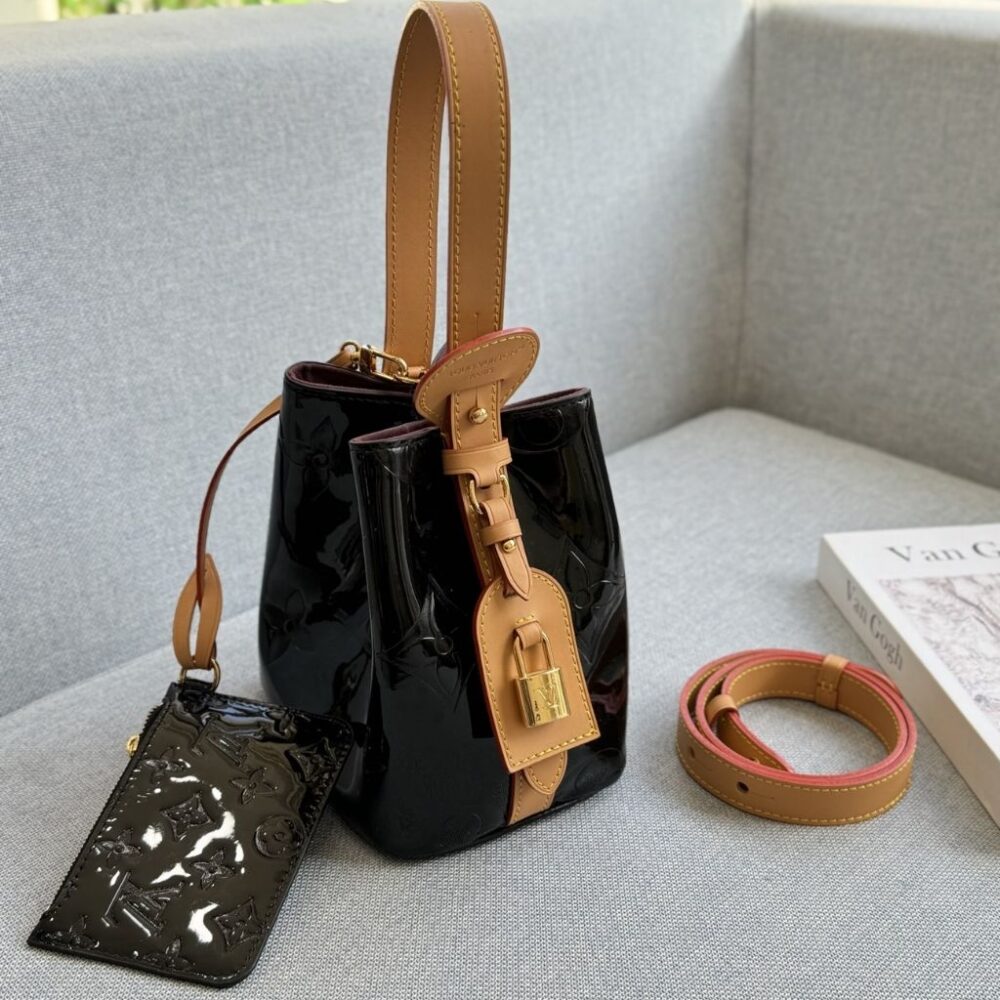 Alternative view of Louis Vuitton All In BB Shiny Leather Black Monogram 16Cm