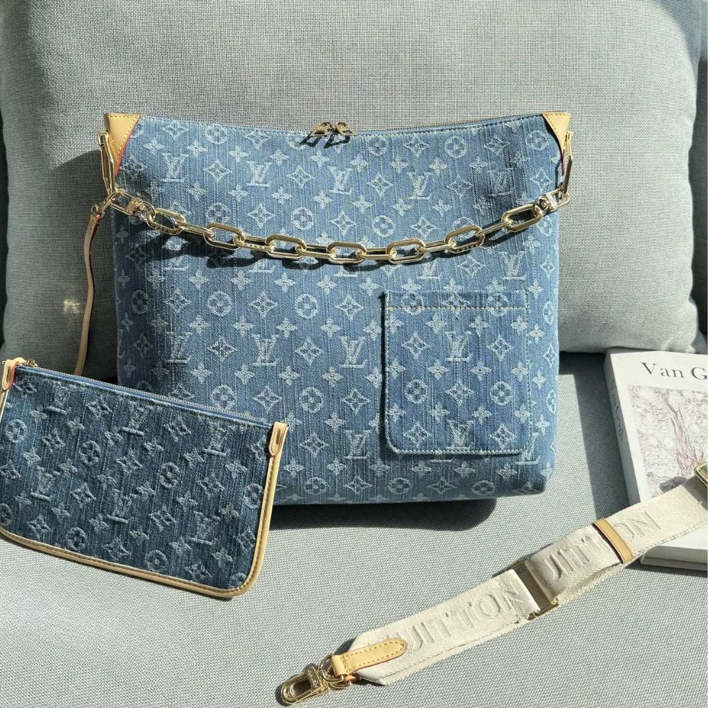 Louis Vuitton Coussin Hobo MM Blue Denim 34Cm M28331 - Image 2