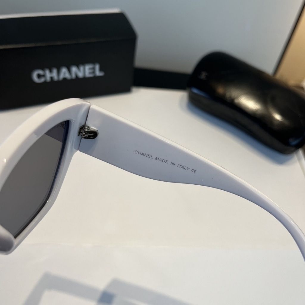 Chanel Butterfly Sunglasses Nylon Fibre Black And White Black - Image 5