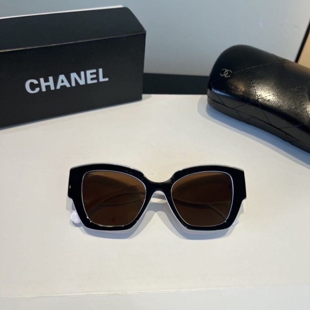 Alternative view of Chanel Butterfly Sunglasses Nylon Fibre Black And White Beige