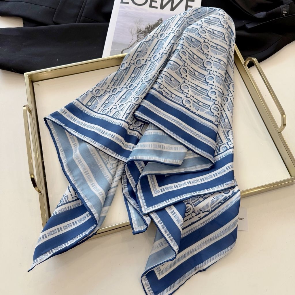 Christian Dior Oblique Diortwin Square Scarf Light Blue Silk Twill 90Cm - Image 4