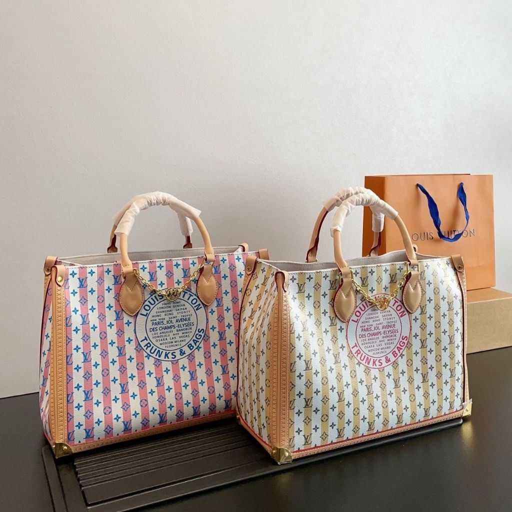 Louis Vuitton Onthego MM LV Stamp Blue 36Cm - Image 9
