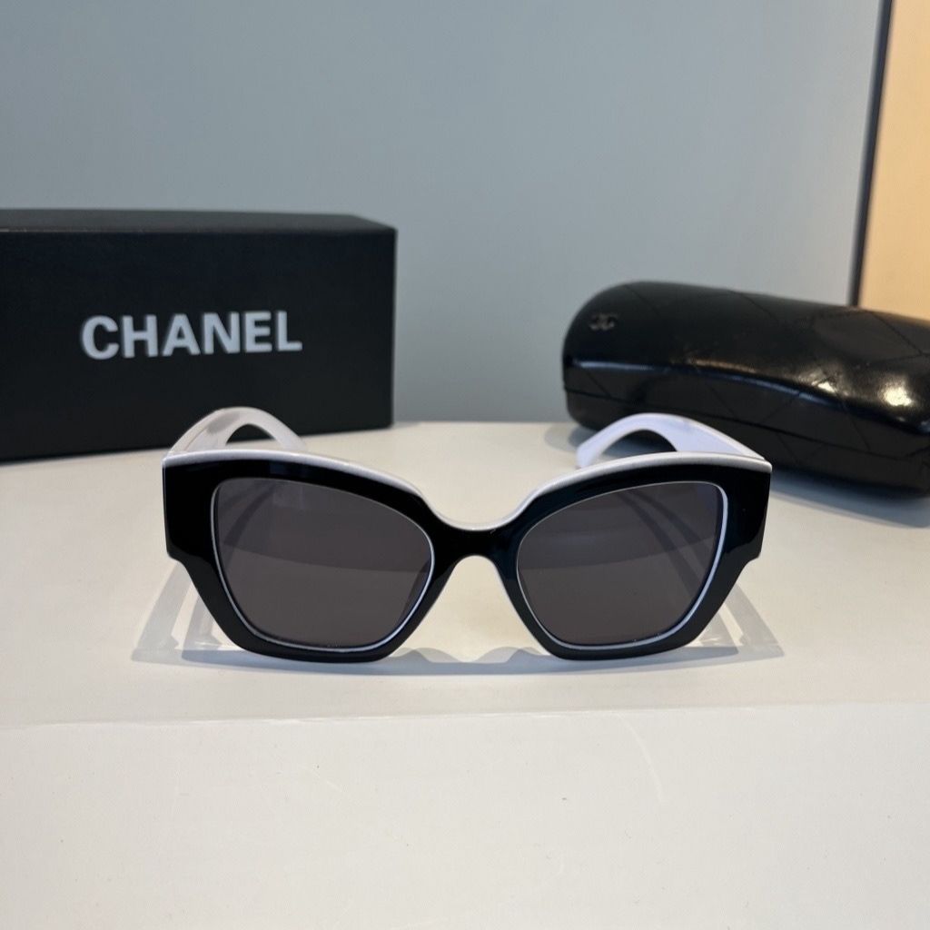 Chanel Butterfly Sunglasses Nylon Fibre Black And White Black - Image 2